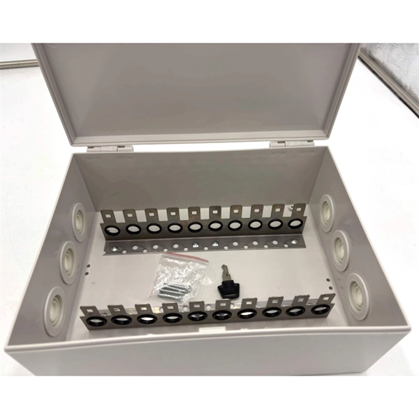 Installation of a 50-position electrical distribution box