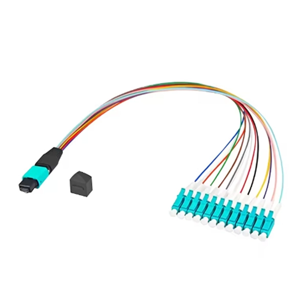 Pt leads out the small busbar