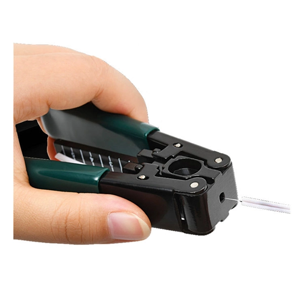 Leveling of cable tray supports
